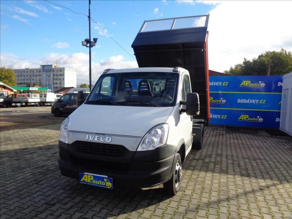 Iveco Daily 2,3 HPT 35C13 3 STRANÝ SKLÁPĚČ