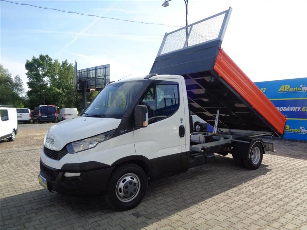 Iveco Daily 2,3 HPT  35C130 3 STRANN SKLP