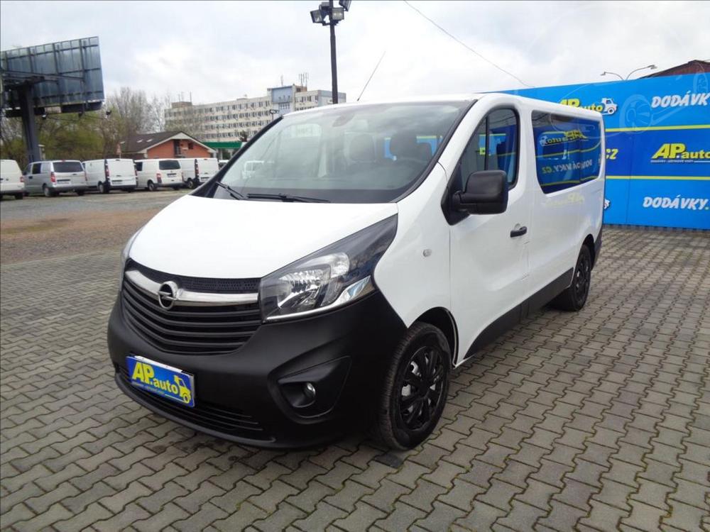 Opel Vivaro 1,6 CDTI L1H1 9 MÍST BUS KLIMA