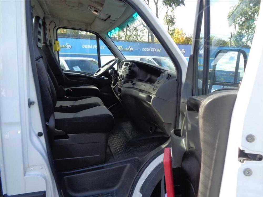 Iveco Daily 2,3 HPT  35C13 3 STRANN SKLP