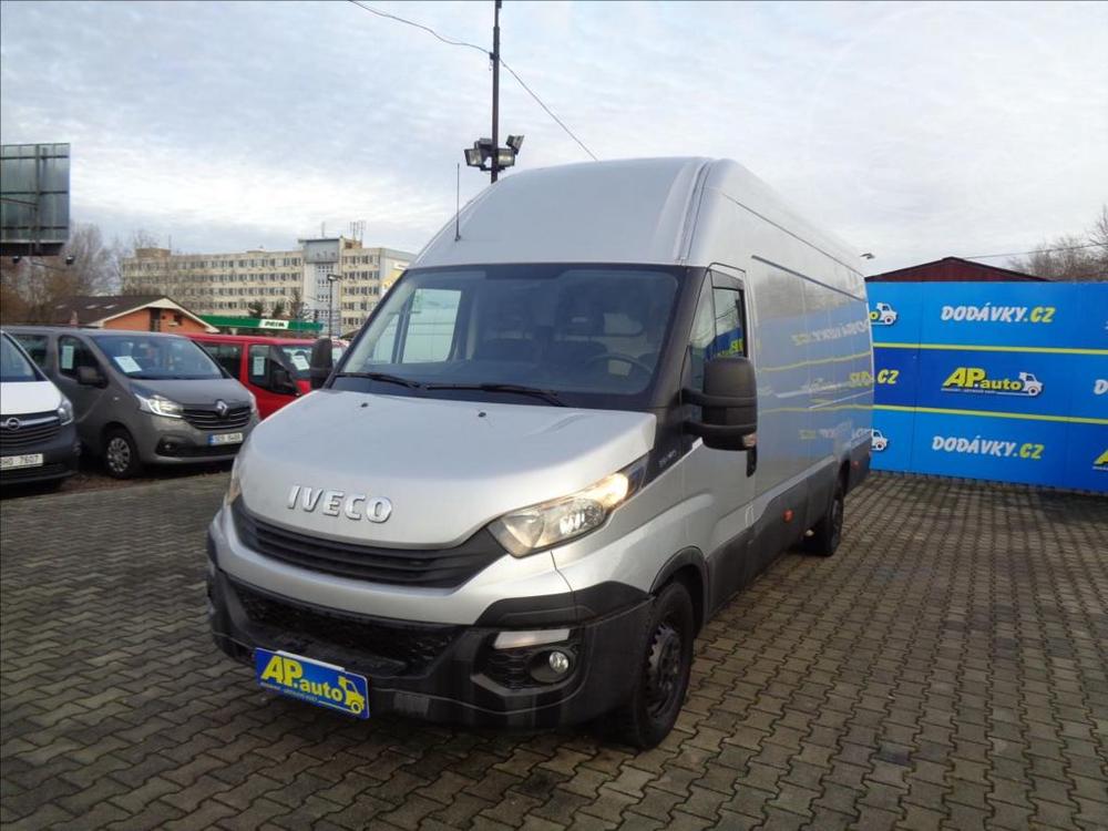 Prodm Iveco Daily 2,3 HPT  SUPERMAXI KLIMA