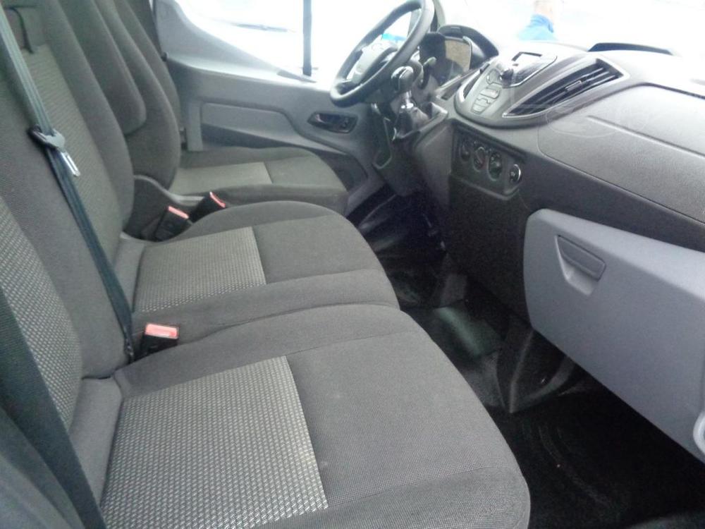 Ford Transit 2,2 TDCI  DVOJKABINA 3STRANN SKLOPKA