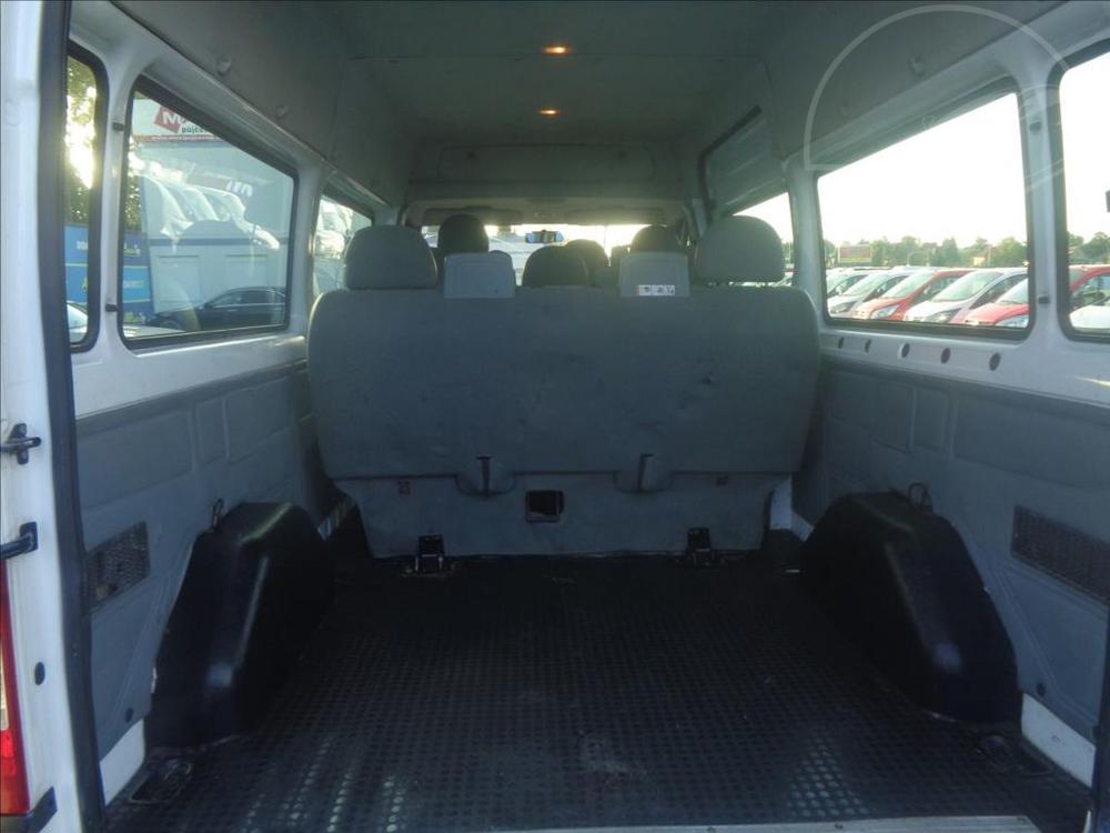 Ford Transit 2,2 TDCI  L3H2 9MST BUS KLIMA