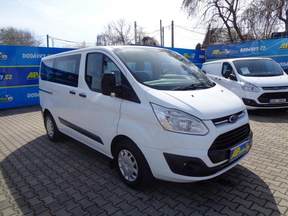 Ford Transit Custom 2,0 TDCI  L1H1 8MST BUS KLIMA SERVISKA