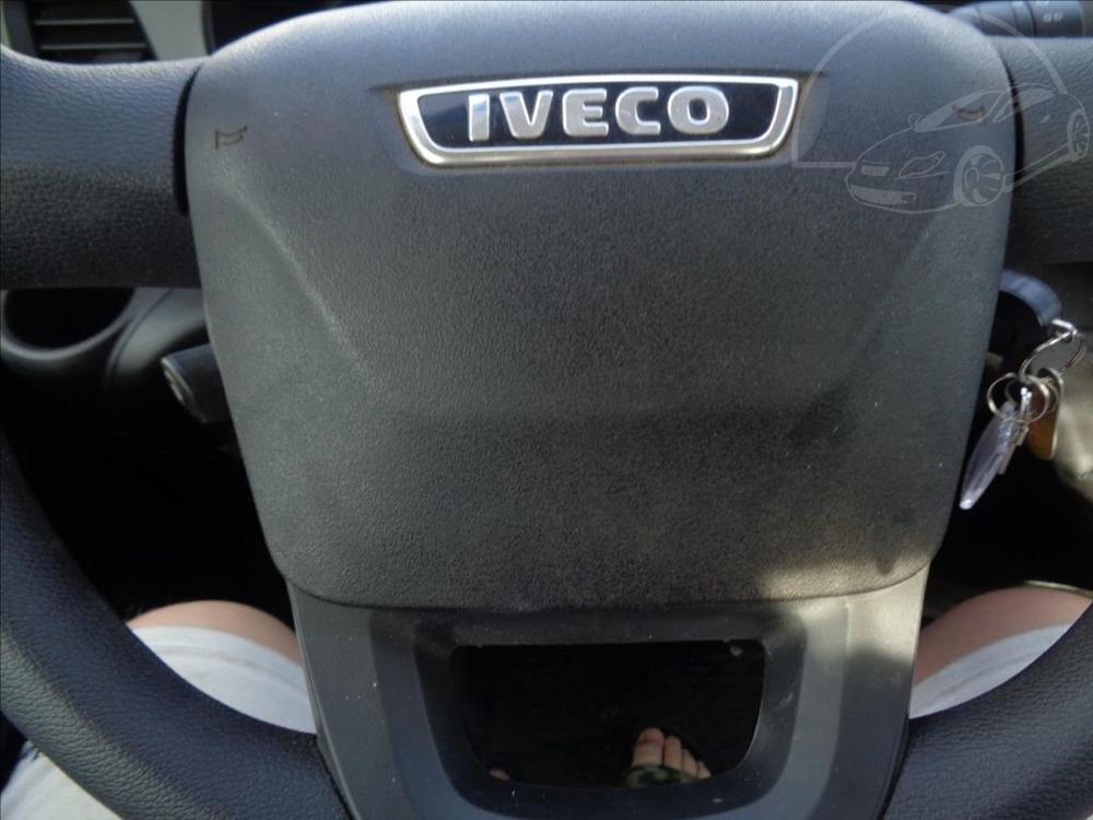 Iveco Daily 2,3 HPT  35C130 3 STRANN SKLP