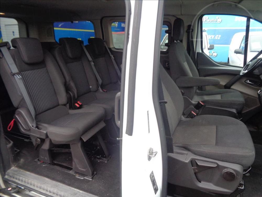 Ford Tourneo Custom 2,0 TDCi  L1H1 5MST KLIMA