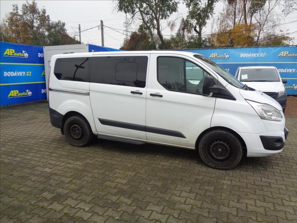 Ford Tourneo Custom 2,0 TDCi  L1H1 5MST KLIMA