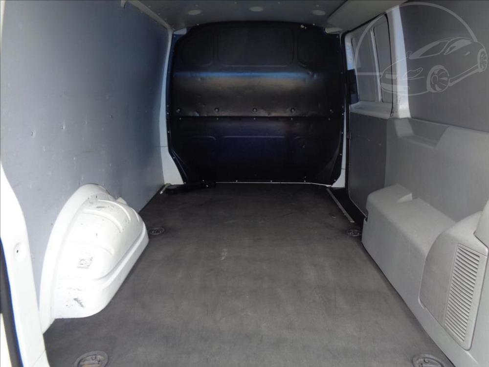 Volkswagen Transporter 2,0 TDI  L1H1 KLIMA SERVISKA