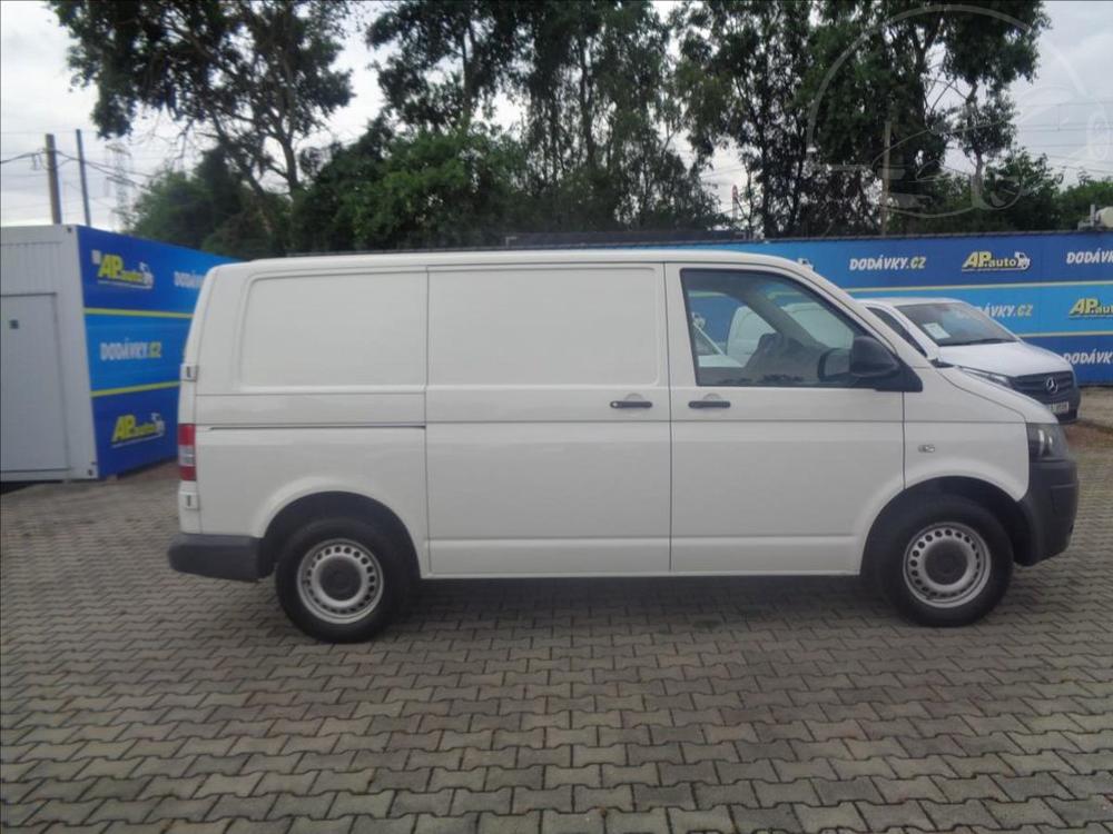 Volkswagen Transporter 2,0 TDI  L1H1 SERVISKA