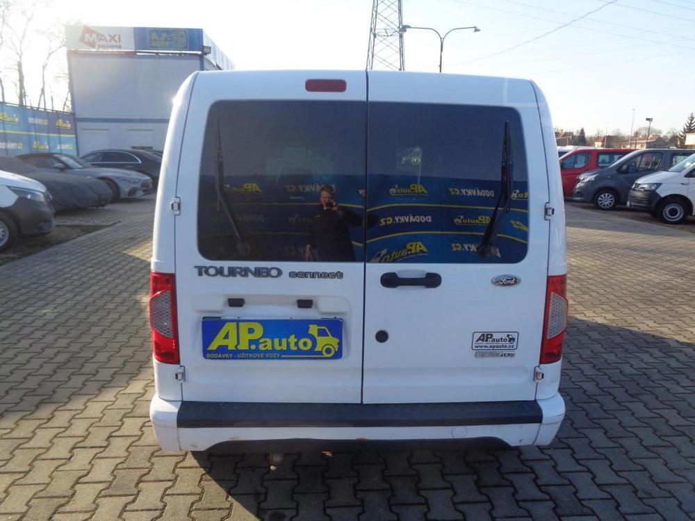 Ford Tourneo Connect 1,8 TDCI  5MST KLIMA SERVISKA