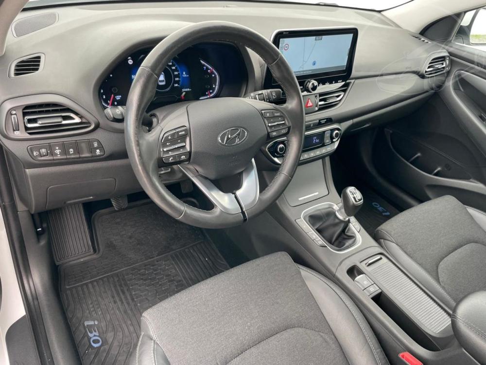 Hyundai i30 Com. 1.6CRDi 100kW! R! STYLE!