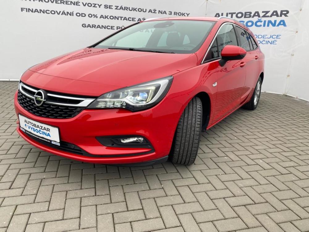 Opel Astra ST 1.4T 92kW! Innovation!1.maj