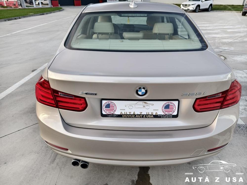 BMW 328 i xDRIVE