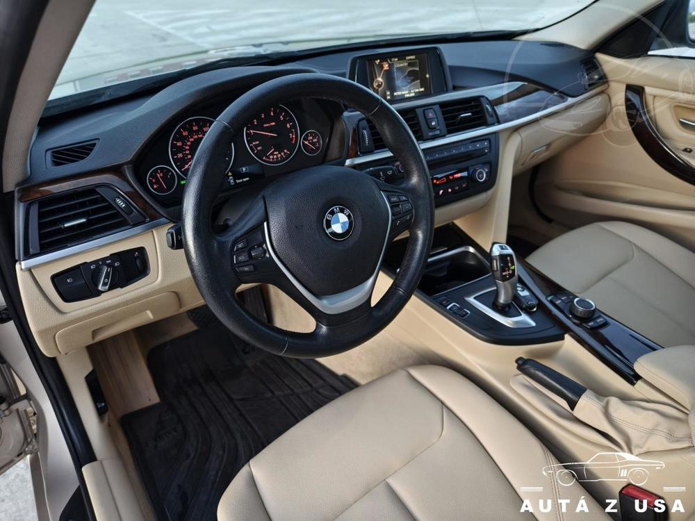 BMW 328 i xDRIVE