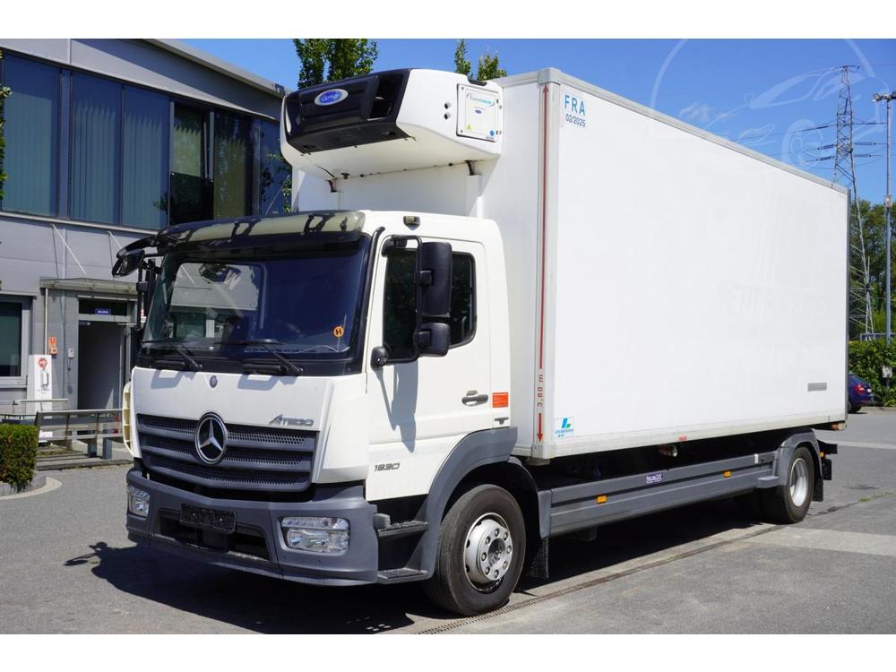 Mercedes-Benz Atego 1530 Refrigerator / Hook