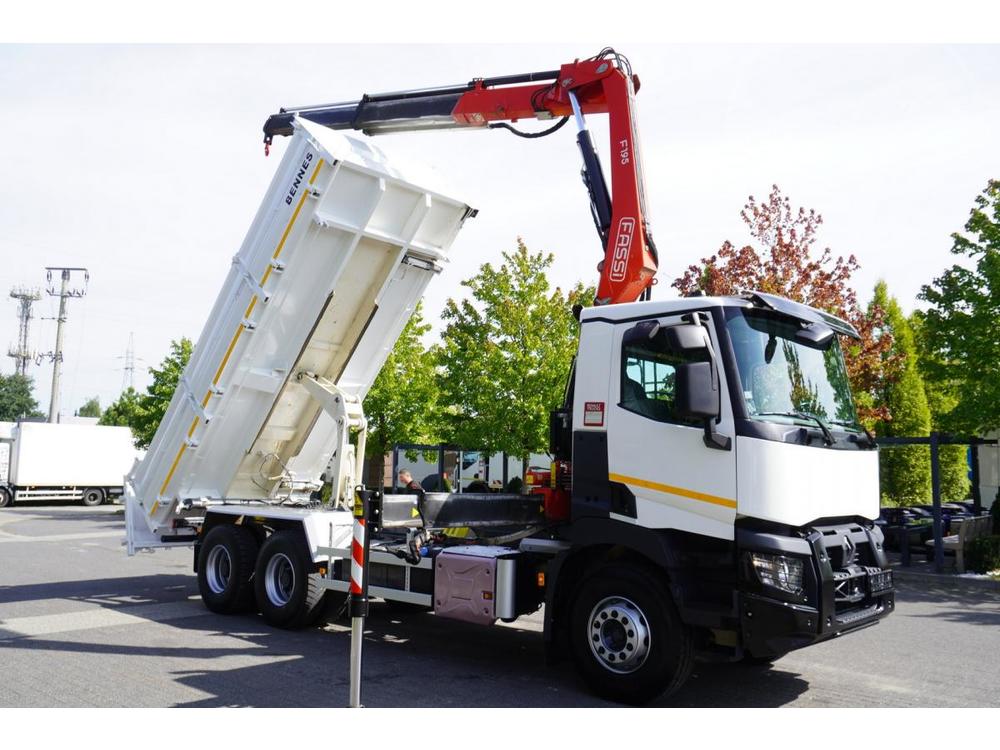 Renault  C380 64 3-way tipper with HDS