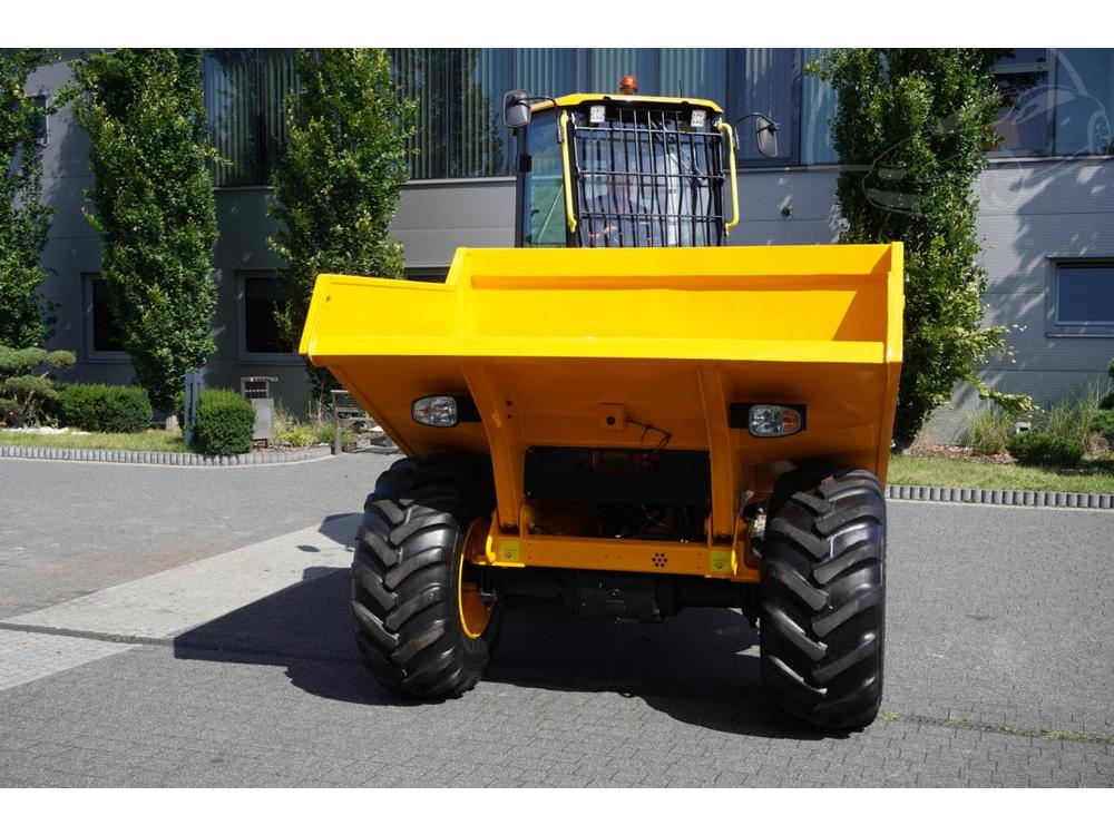 JCB  9FT dumper / load capacity 9t