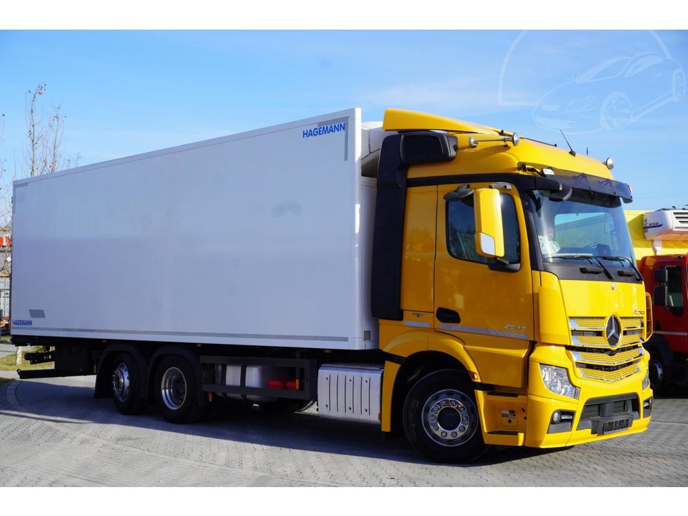 Mercedes-Benz Actros 2543 62 / Refrigerator