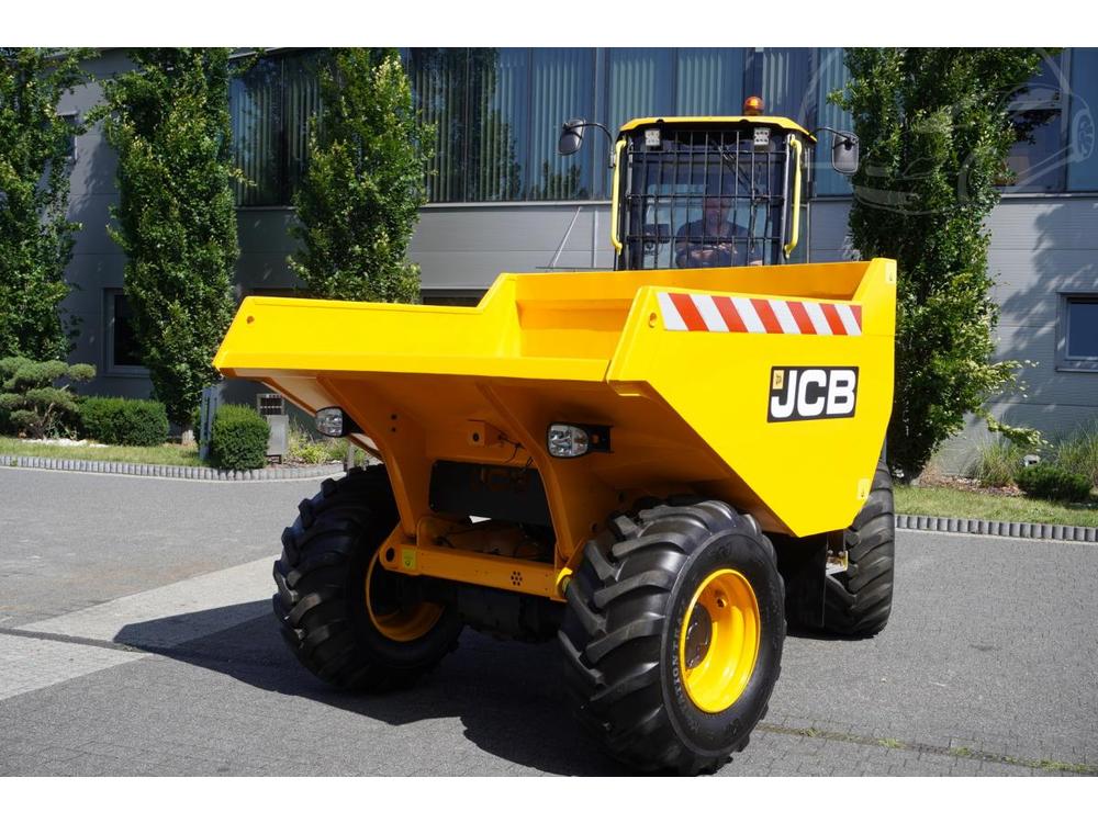 JCB  9FT dumper / load capacity 9t