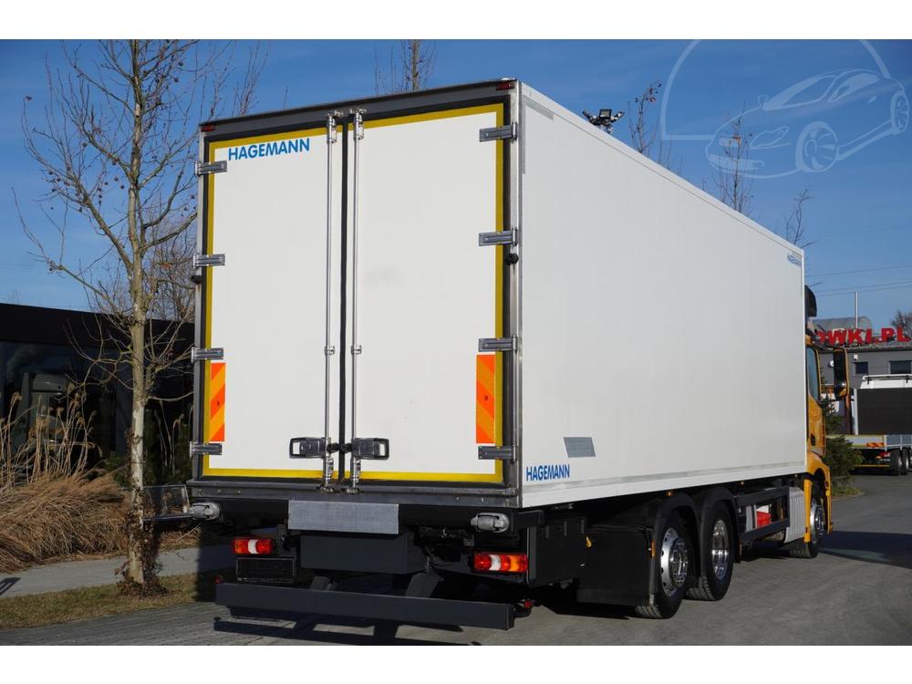 Mercedes-Benz Actros 2543 62 / Refrigerator