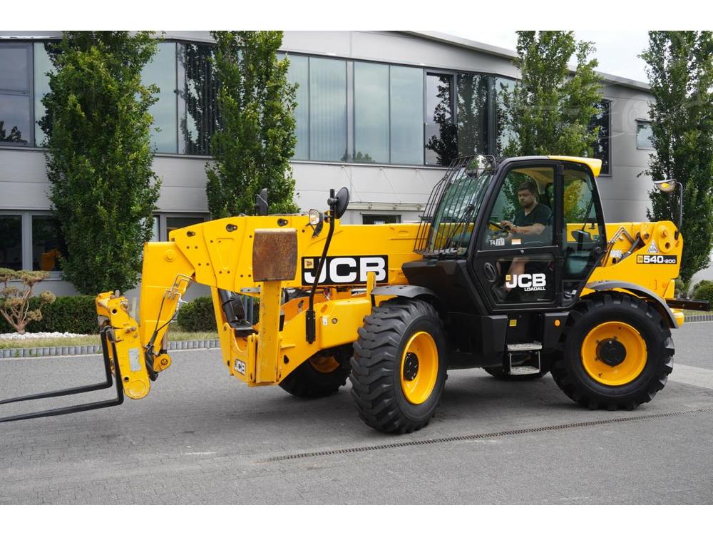 JCB  540-200 telehandler / 20m