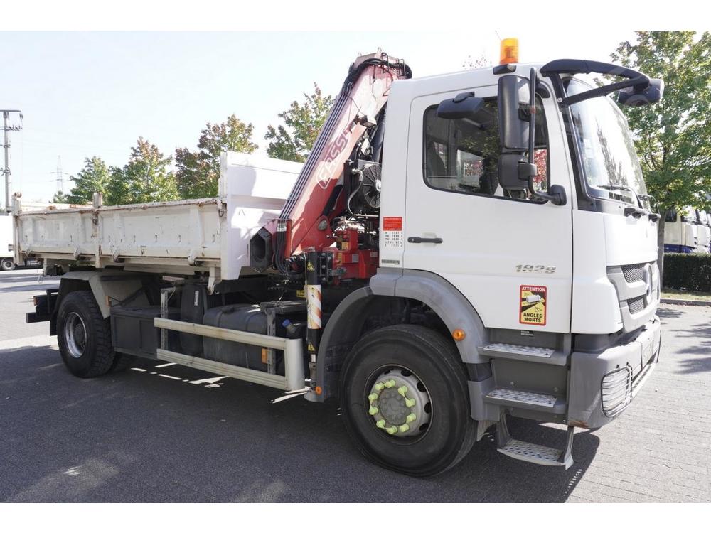 Mercedes-Benz Axor 1829 / Crane Fassi F135 A