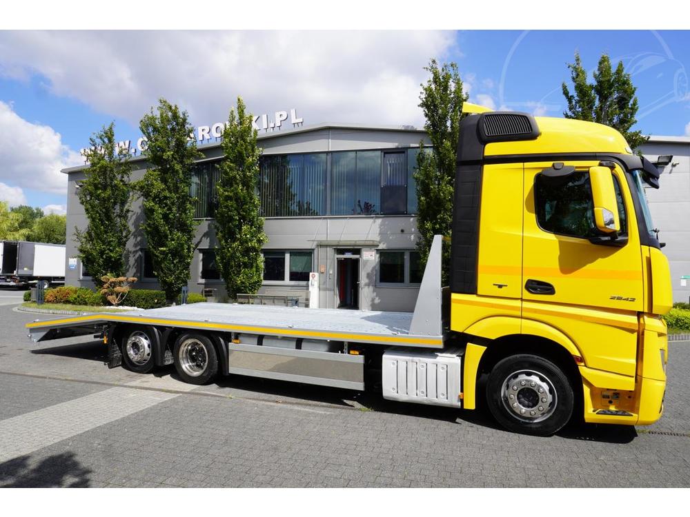 Mercedes-Benz Actros 2542 E6/ New tow truck