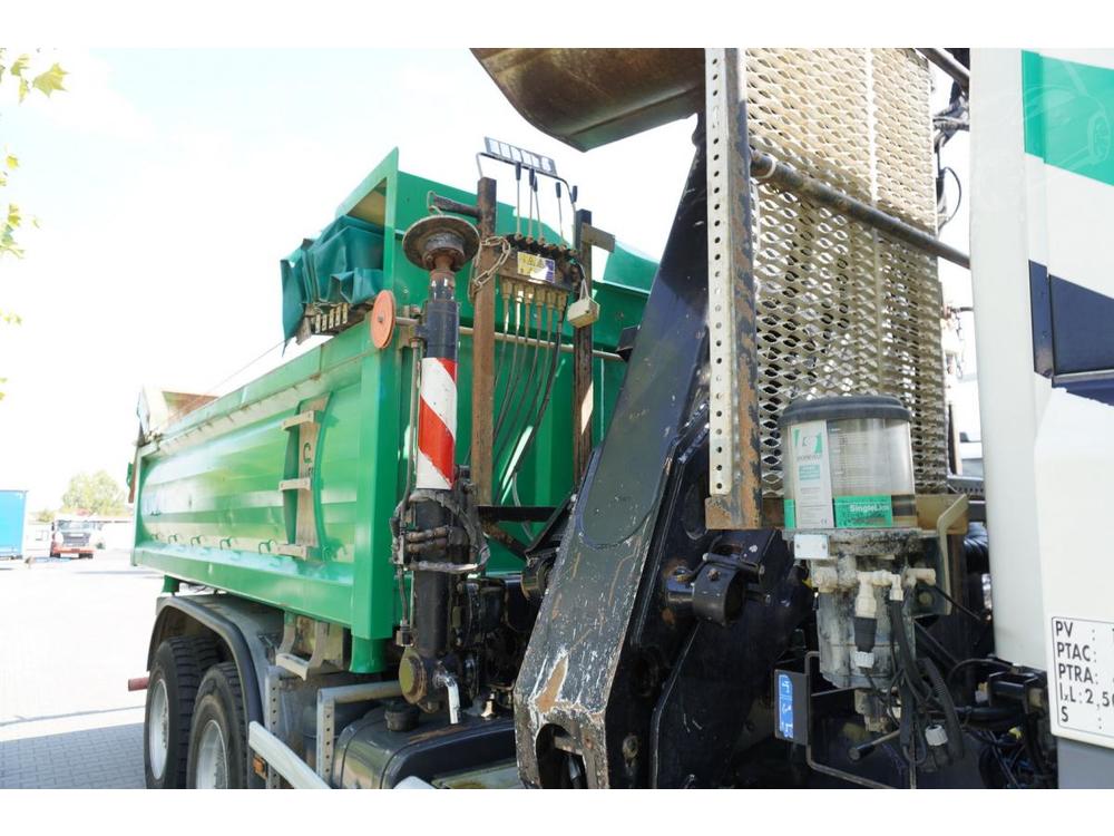 DAF CF 410 FAT 64 tipper / Crane