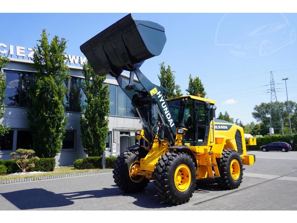 Jin  Hyundai HL940A weeled loader