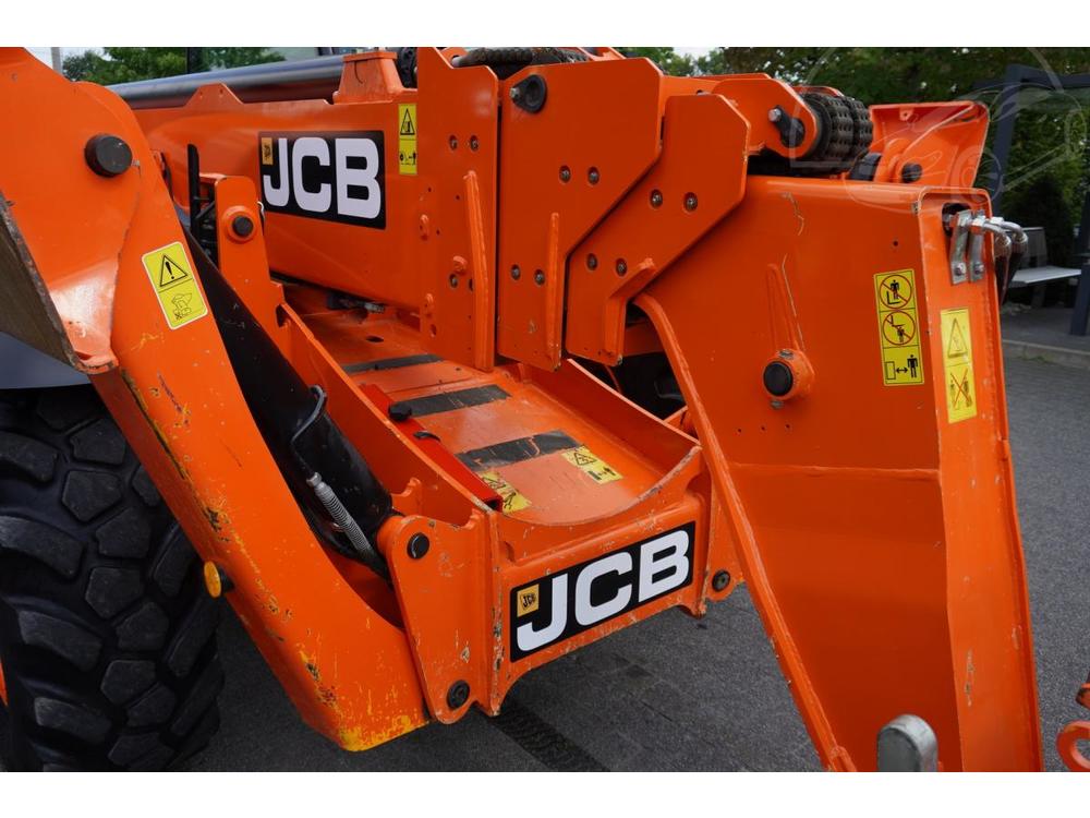 JCB  540-180 / 18m / 1500 mth Teles