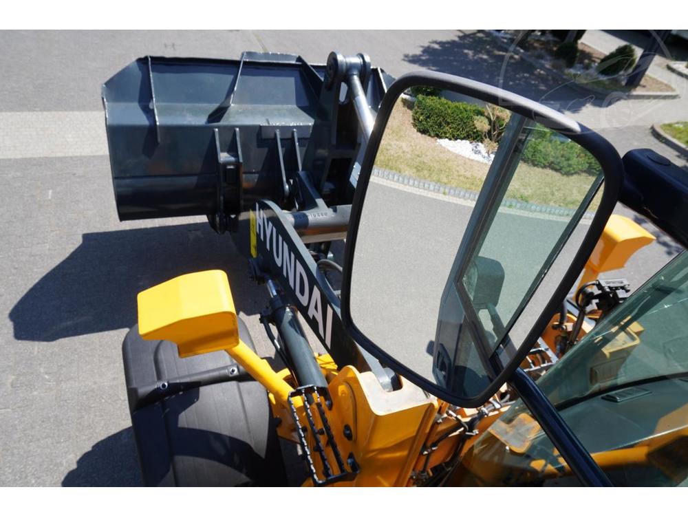 Jin  Hyundai HL940A weeled loader