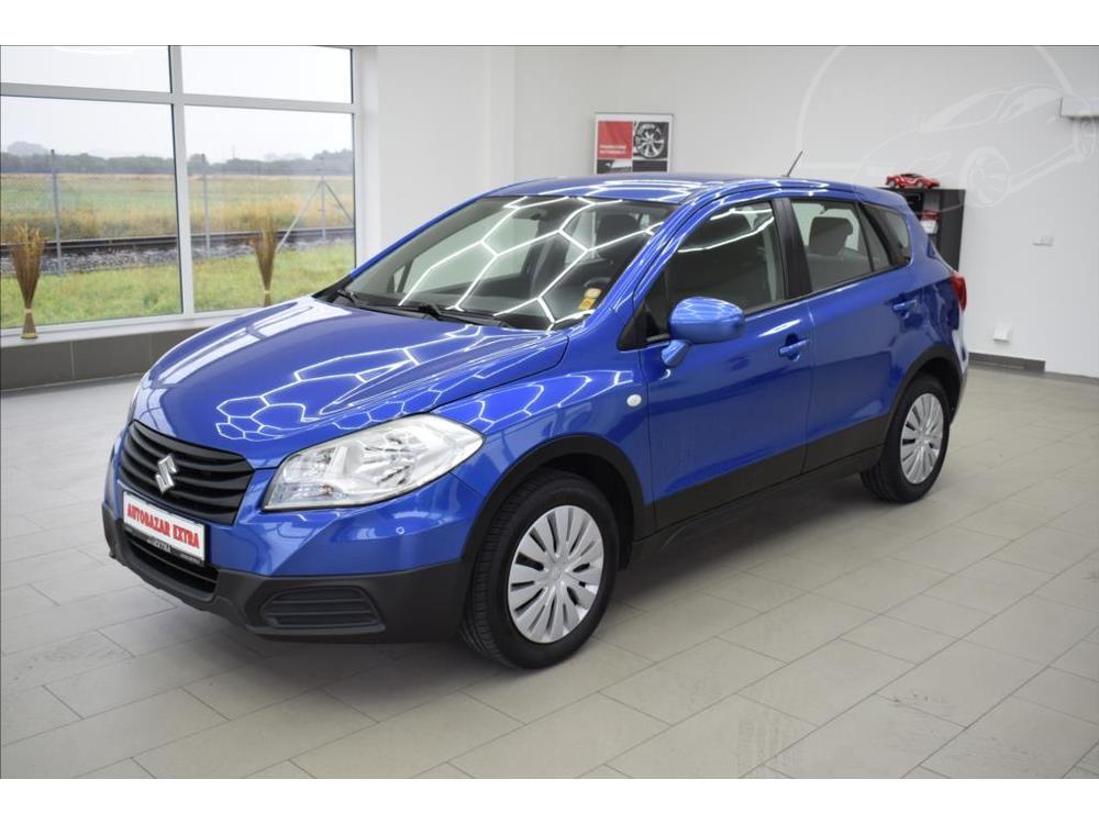 Suzuki SX4 S-Cross 1,6 VVT, duální klima,serviska