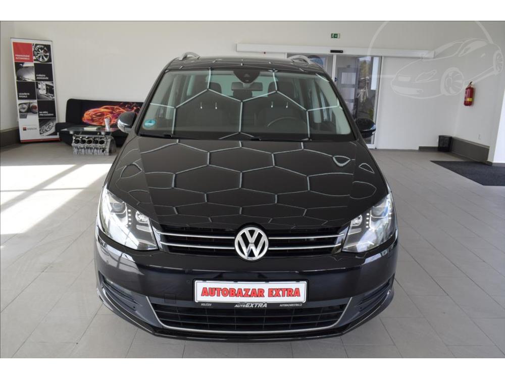 Volkswagen Sharan 2,0 TDi,LIFE,7-MST,NAVI,LED