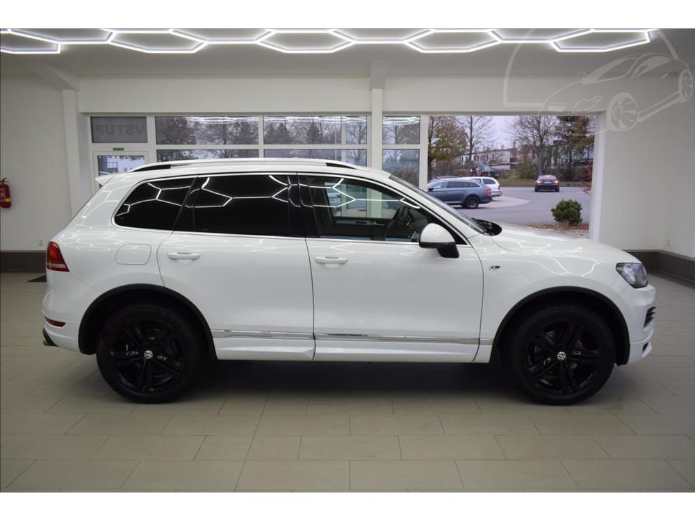 Volkswagen Touareg 3,0 TDI,R-Line,DSG,ACC,ke,R