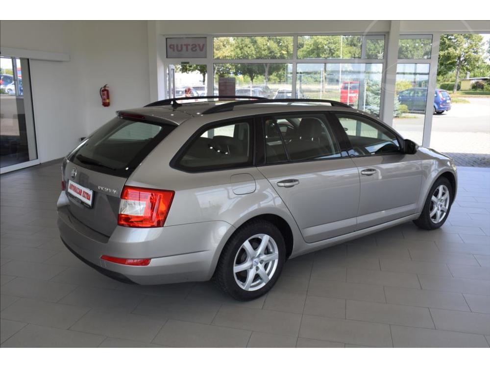 koda Octavia 1,8 TSI,Elegance,NAVI,XEN,LED,