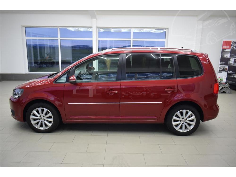 Volkswagen Touran 1,6 TDI,Highline,NAVI,serviska