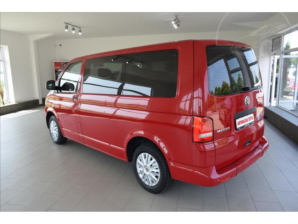 Volkswagen Multivan 2,0 TDi, ZTP prava pro vozk,