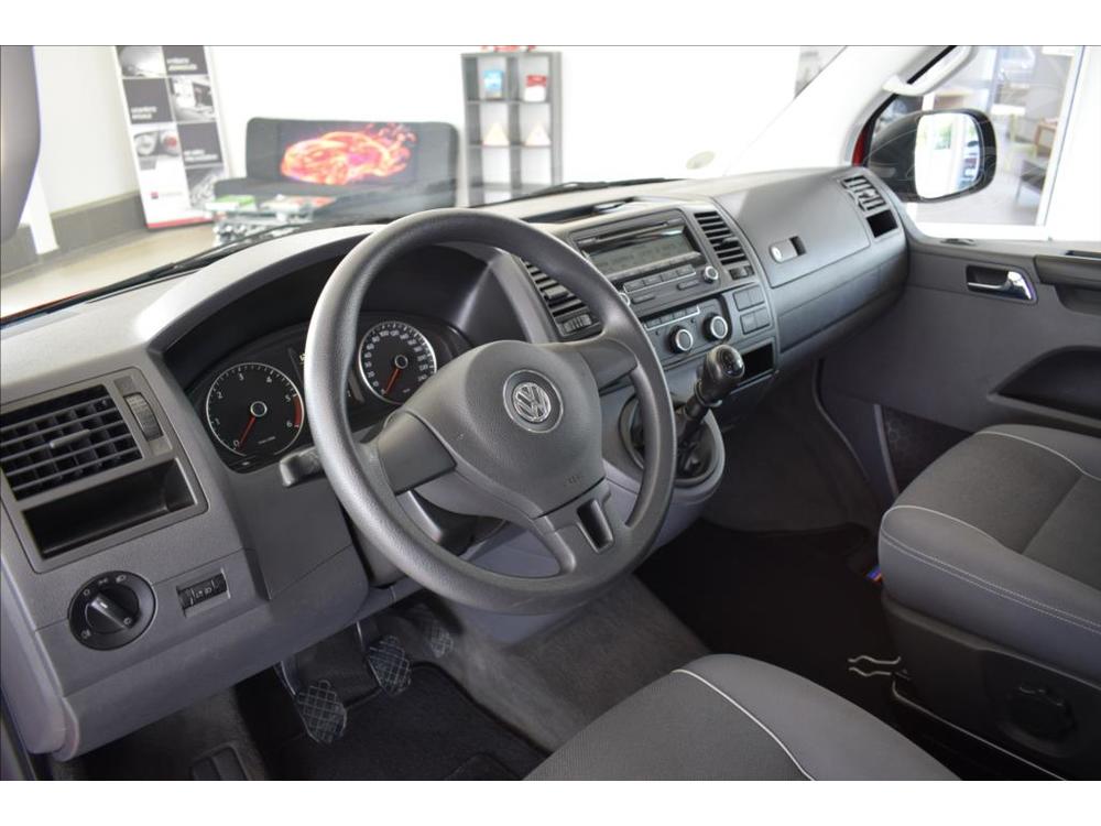 Volkswagen Multivan 2,0 TDi, ZTP prava pro vozk,