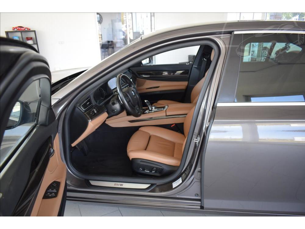 BMW 7 3,0 740d xDrive,R,virtual,