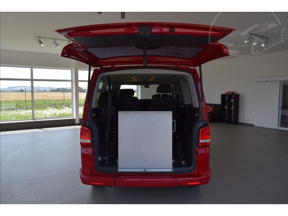 Volkswagen Multivan 2,0 TDi, ZTP prava pro vozk,