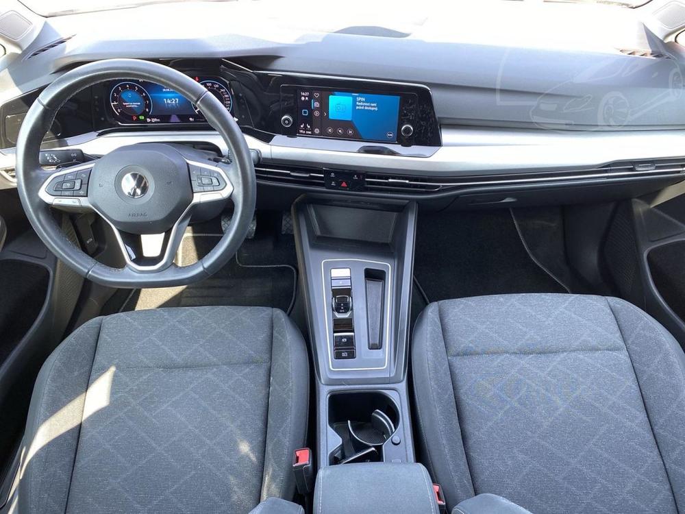 Volkswagen Golf 1.5 eTSI DSG Life