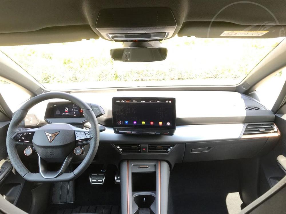 Cupra Born e-Boost 77 kWh / 231k Automat