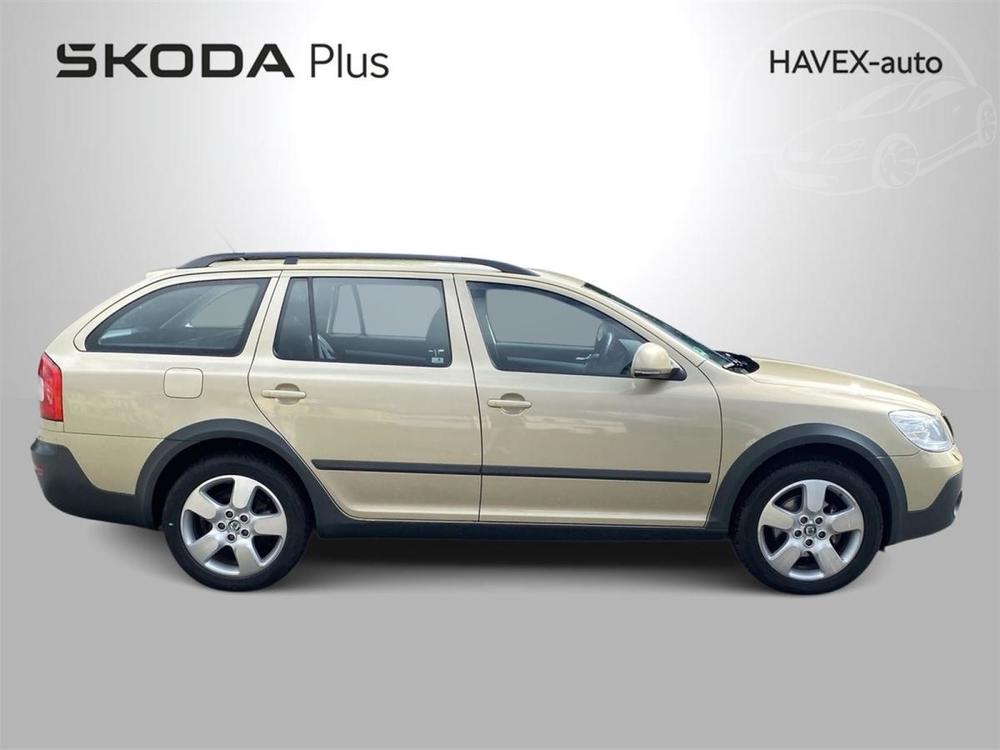 koda Octavia Combi 2.0 TDI 4x4 Scout