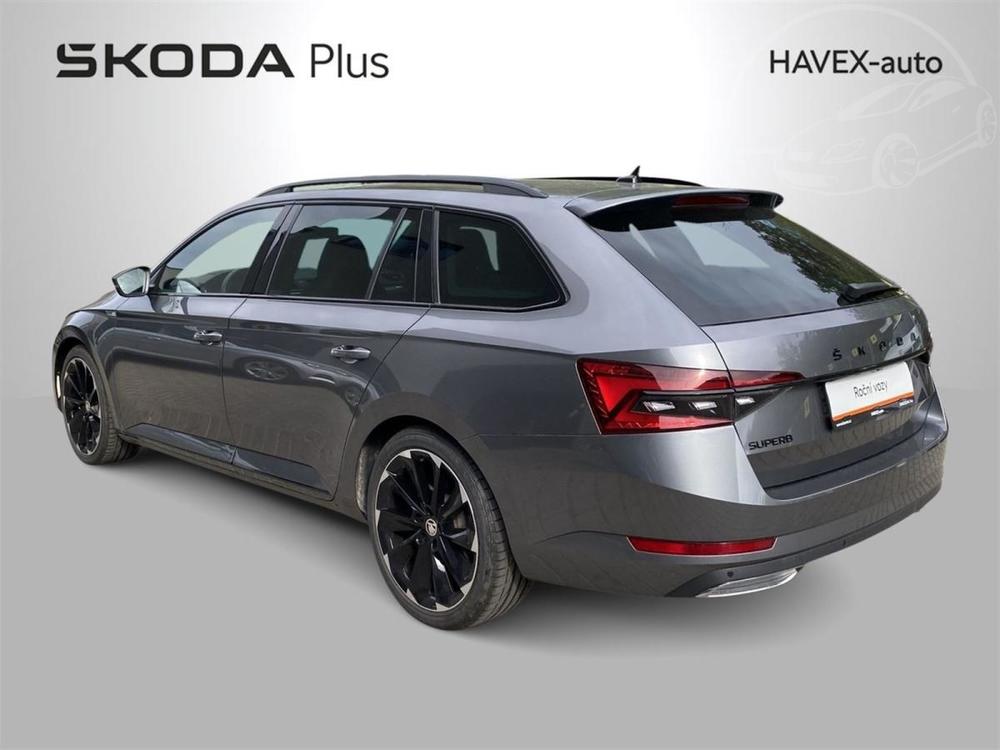 koda Superb Combi 2.0 TDI DSG Sportline