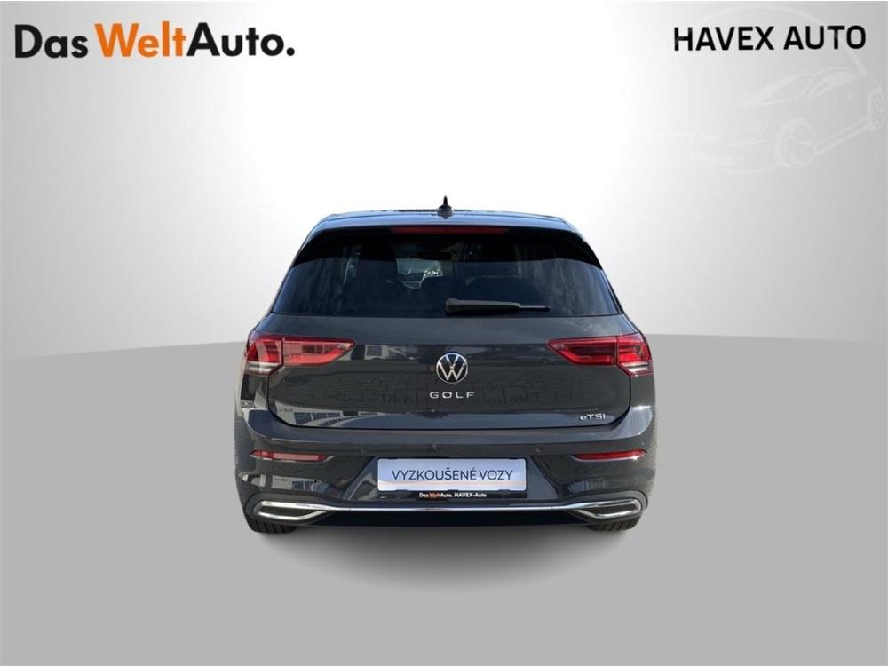 Volkswagen Golf 1.5 eTsi DSG Style