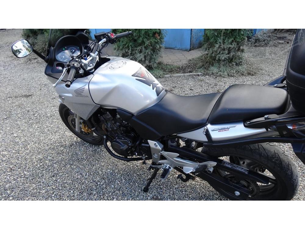 Honda  CBF 600 SA