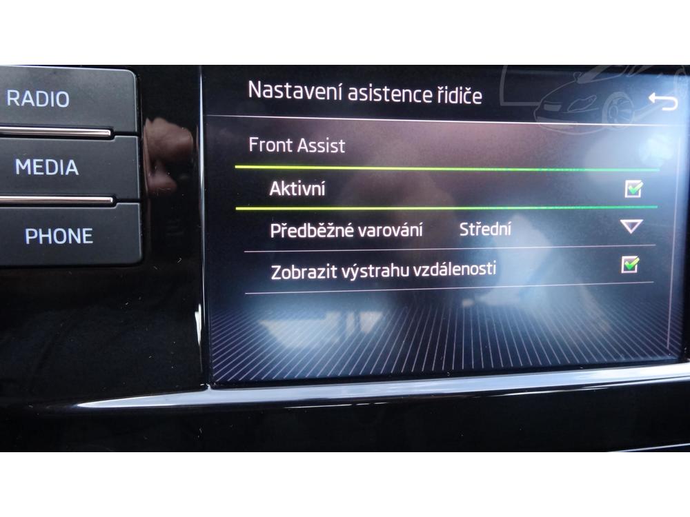 koda Octavia 1.6TDi Nov zim.pneu Ambition+