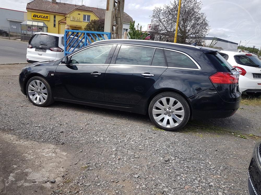 Opel Insignia 2.0CDTi 4X4 118KW COSMO SPORT