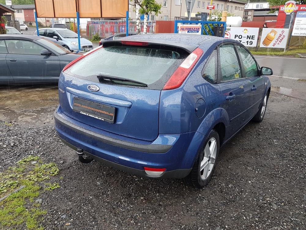 Ford Focus 1.4i 59KW KLIMA ESP