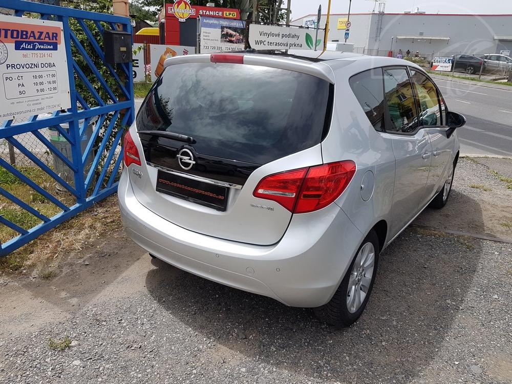 Opel Meriva 1.4i 88KW SERVISKA KLIMA